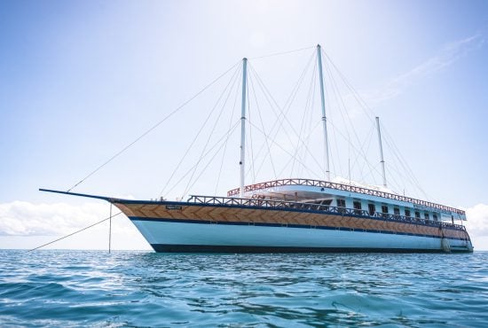 Nautilus Two 船只外观