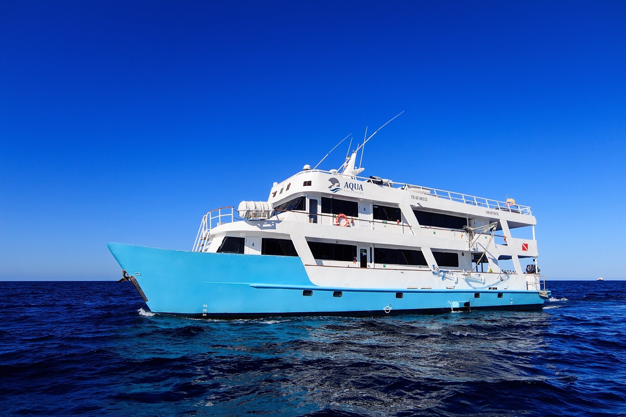 Galapagos Aqua 船只外观